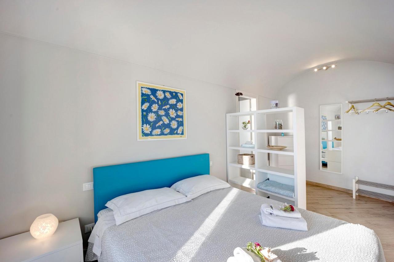 Old City Apartment Seaview Бордигера Экстерьер фото